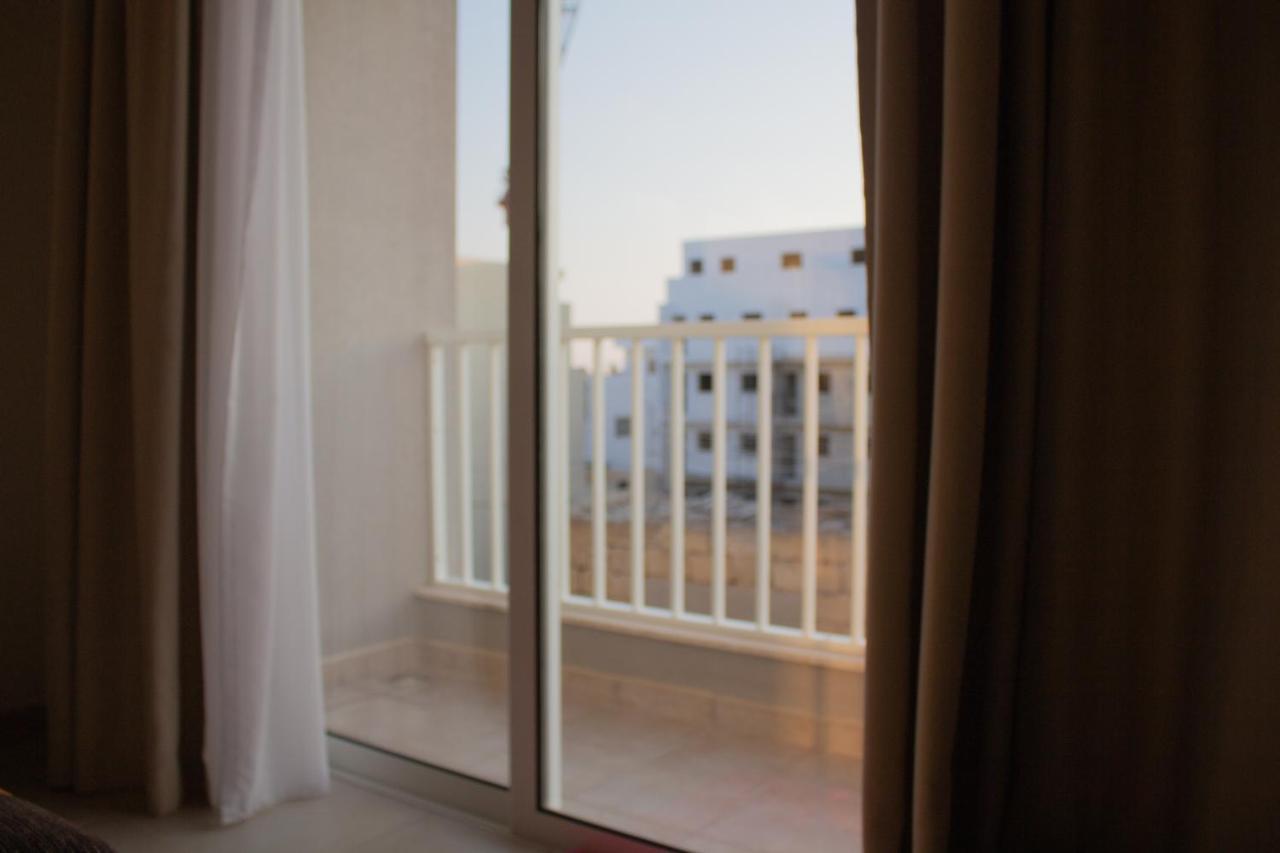 2 Bedroom Apartment Close To City Centre Tas-Sienja Buitenkant foto